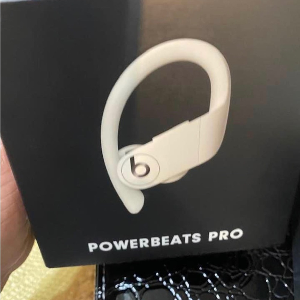 Powerbeats pro